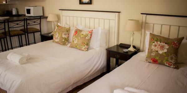 Westbury House Guest House Cape Town Exterior photo